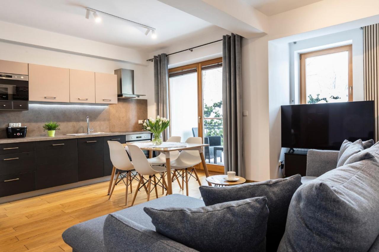 Udanypobyt Apartamenty Tuwima Zakopane Ngoại thất bức ảnh