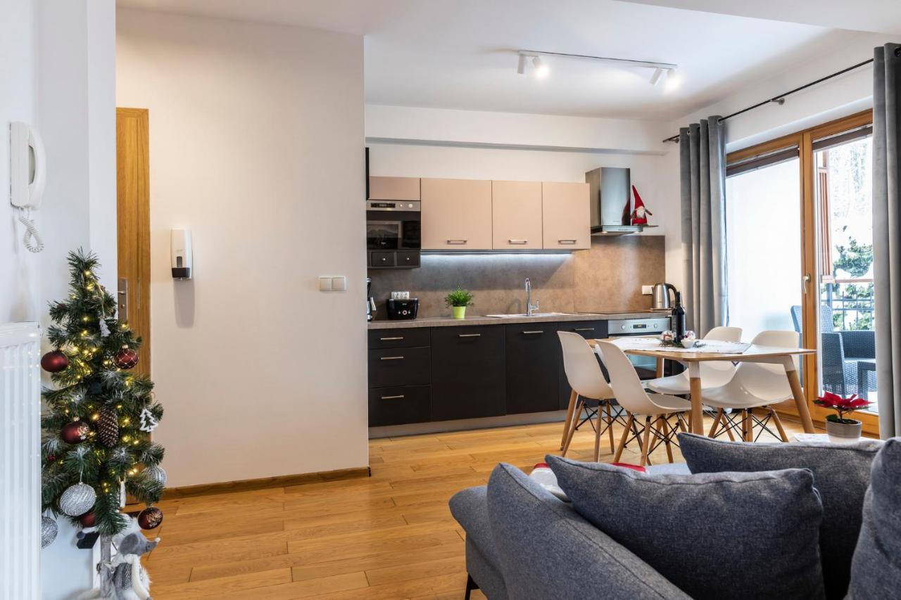 Udanypobyt Apartamenty Tuwima Zakopane Ngoại thất bức ảnh