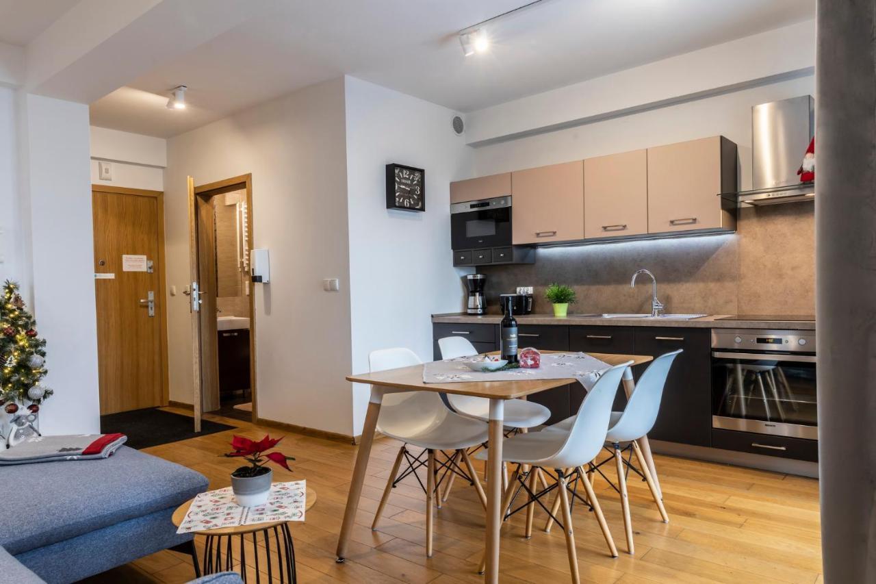 Udanypobyt Apartamenty Tuwima Zakopane Ngoại thất bức ảnh
