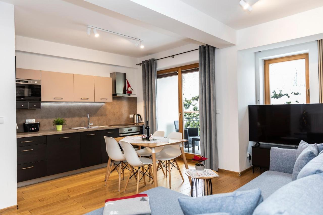 Udanypobyt Apartamenty Tuwima Zakopane Ngoại thất bức ảnh