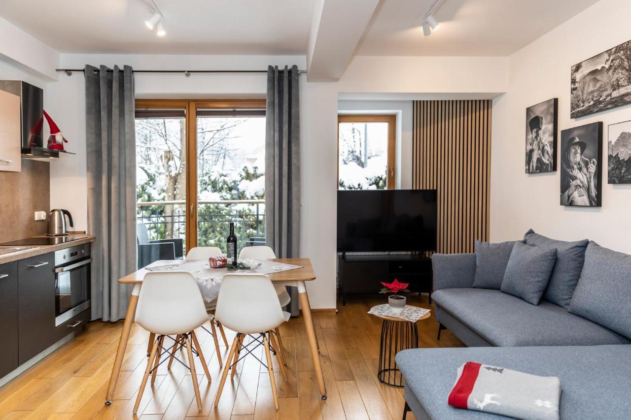 Udanypobyt Apartamenty Tuwima Zakopane Ngoại thất bức ảnh
